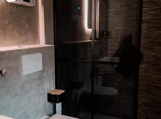 Zur Weinfee * ברידל